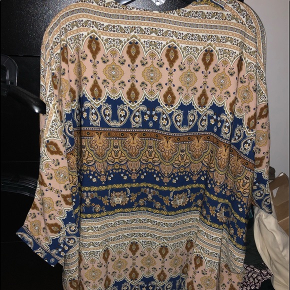 Long Kimono - Picture 4 of 6